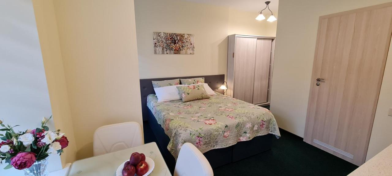 Apartamentai Vyta Klaipeda Ngoại thất bức ảnh